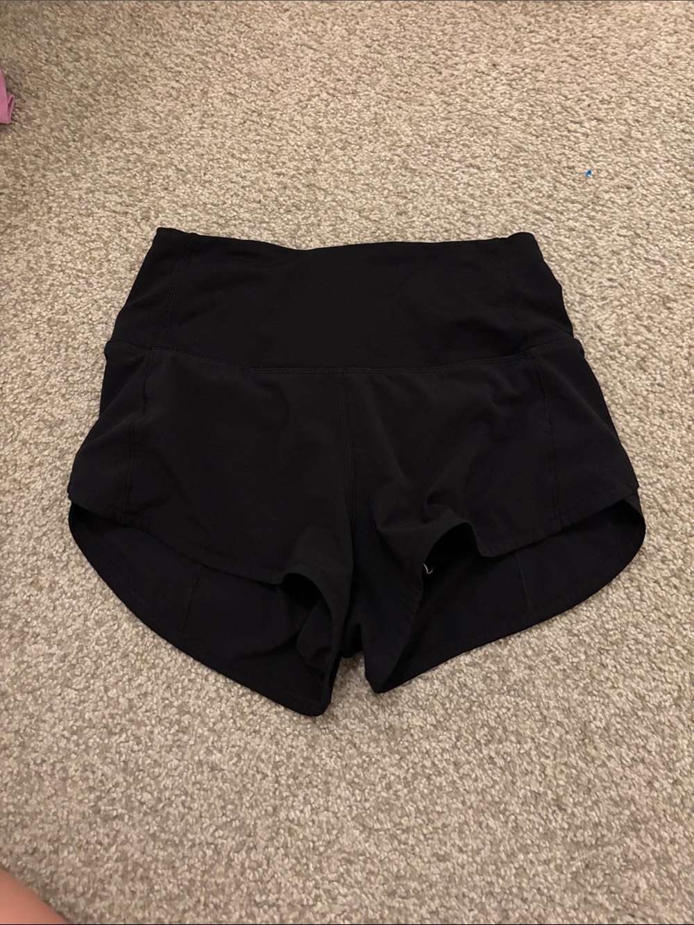 Lululemon black speed up shorts